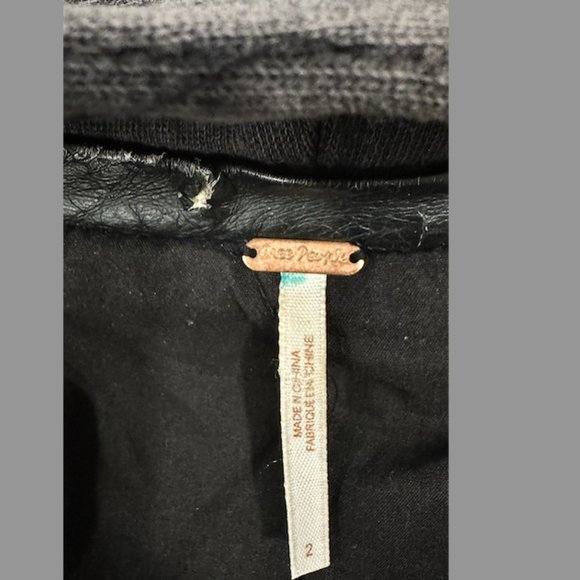 Black Free People Hooded Cropped Leather Jacket Women's Size XS - Picture 3 of 4